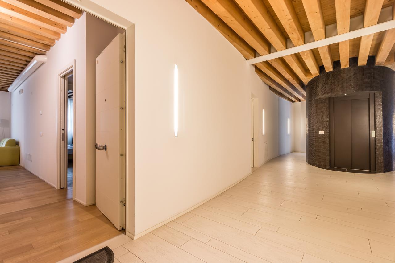 Mazzoni 10 Apartamento