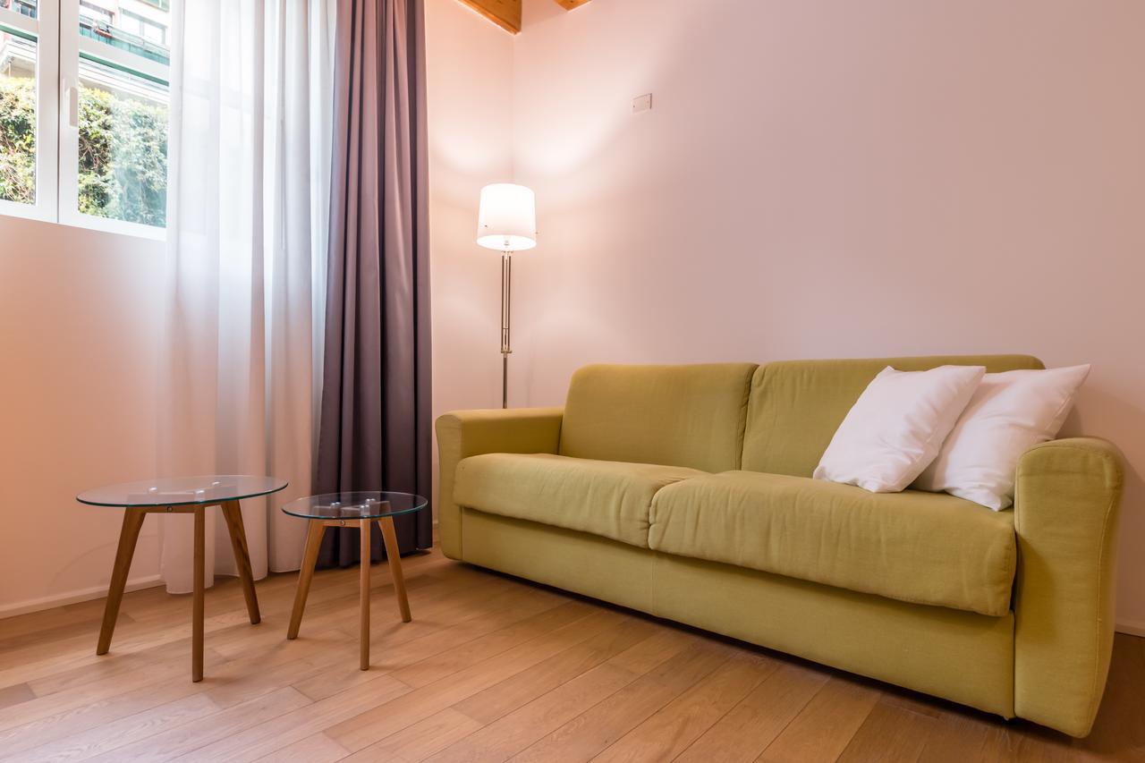 Mazzoni 10 * Venecia